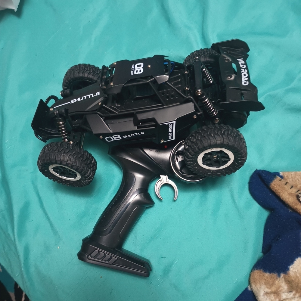 Black Remote Control Off-Road Buggy - Shuttle 08